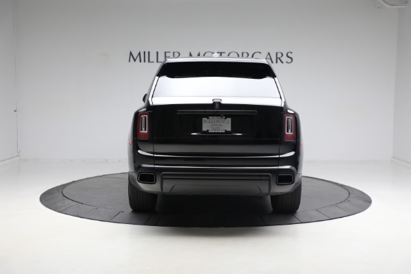 Used 2022 Rolls-Royce Black Badge Cullinan for sale $395,900 at Rolls-Royce Motor Cars Greenwich in Greenwich CT 06830 6
