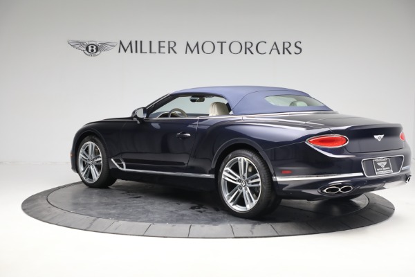 New 2023 Bentley Continental GTC V8 for sale $291,225 at Rolls-Royce Motor Cars Greenwich in Greenwich CT 06830 17