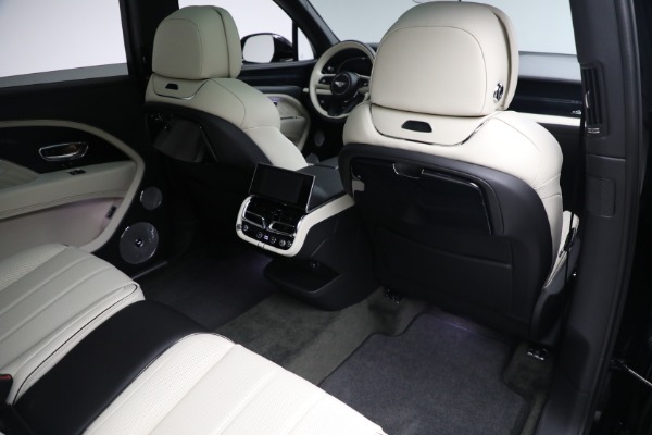 New 2023 Bentley Bentayga EWB Azure V8 for sale $297,600 at Rolls-Royce Motor Cars Greenwich in Greenwich CT 06830 28