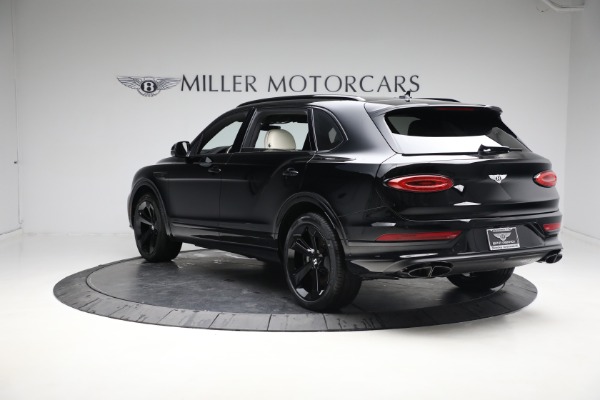 New 2023 Bentley Bentayga EWB Azure V8 for sale $297,600 at Rolls-Royce Motor Cars Greenwich in Greenwich CT 06830 5