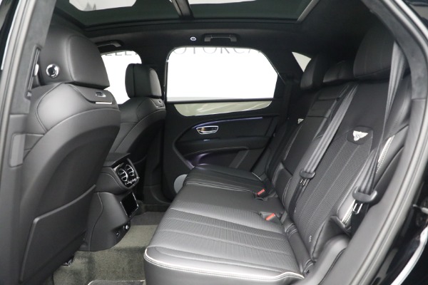 New 2023 Bentley Bentayga V8 for sale $238,470 at Rolls-Royce Motor Cars Greenwich in Greenwich CT 06830 23