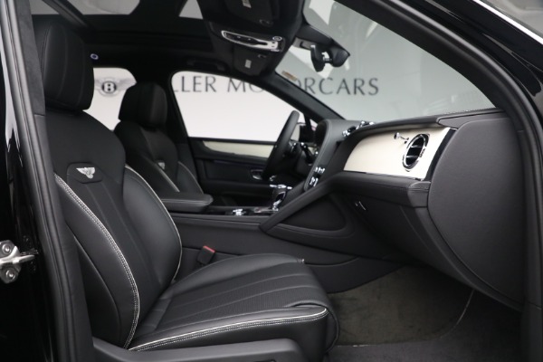 New 2023 Bentley Bentayga V8 for sale $238,470 at Rolls-Royce Motor Cars Greenwich in Greenwich CT 06830 27