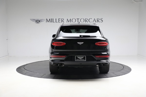 New 2023 Bentley Bentayga V8 for sale $238,470 at Rolls-Royce Motor Cars Greenwich in Greenwich CT 06830 6