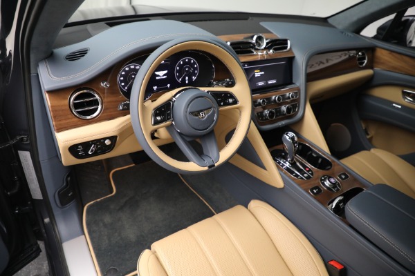 New 2023 Bentley Bentayga V8 for sale $230,170 at Rolls-Royce Motor Cars Greenwich in Greenwich CT 06830 17