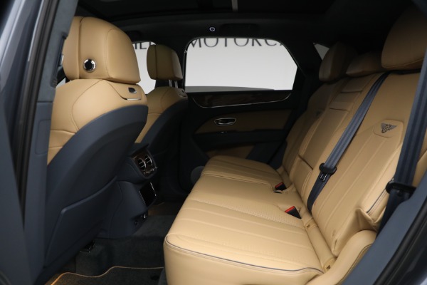 New 2023 Bentley Bentayga V8 for sale $230,170 at Rolls-Royce Motor Cars Greenwich in Greenwich CT 06830 22