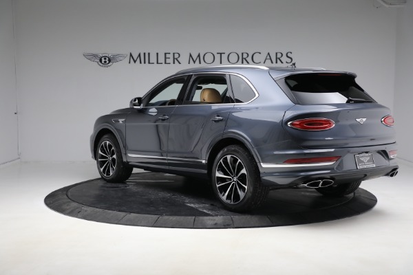 New 2023 Bentley Bentayga V8 for sale $230,170 at Rolls-Royce Motor Cars Greenwich in Greenwich CT 06830 5