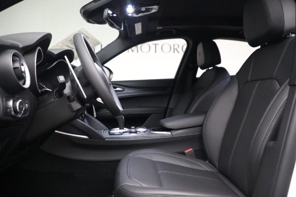 New 2023 Alfa Romeo Stelvio Sprint for sale $51,665 at Rolls-Royce Motor Cars Greenwich in Greenwich CT 06830 14