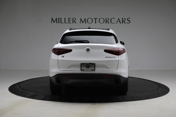 New 2023 Alfa Romeo Stelvio Sprint for sale $51,665 at Rolls-Royce Motor Cars Greenwich in Greenwich CT 06830 6