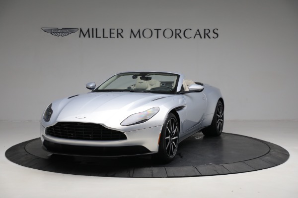 Used 2019 Aston Martin DB11 Volante for sale $145,900 at Rolls-Royce Motor Cars Greenwich in Greenwich CT 06830 12