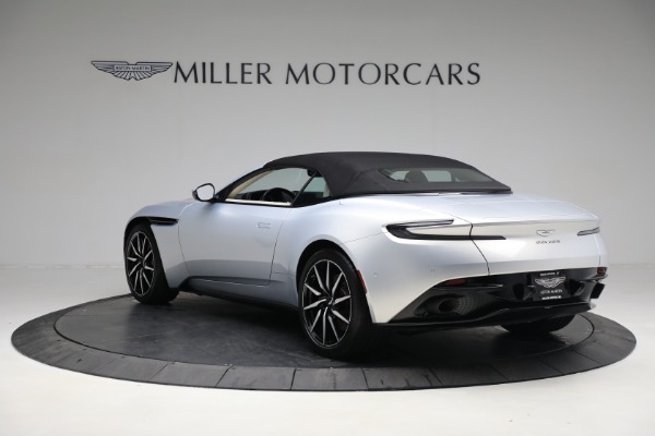 Used 2019 Aston Martin DB11 Volante for sale $145,900 at Rolls-Royce Motor Cars Greenwich in Greenwich CT 06830 15