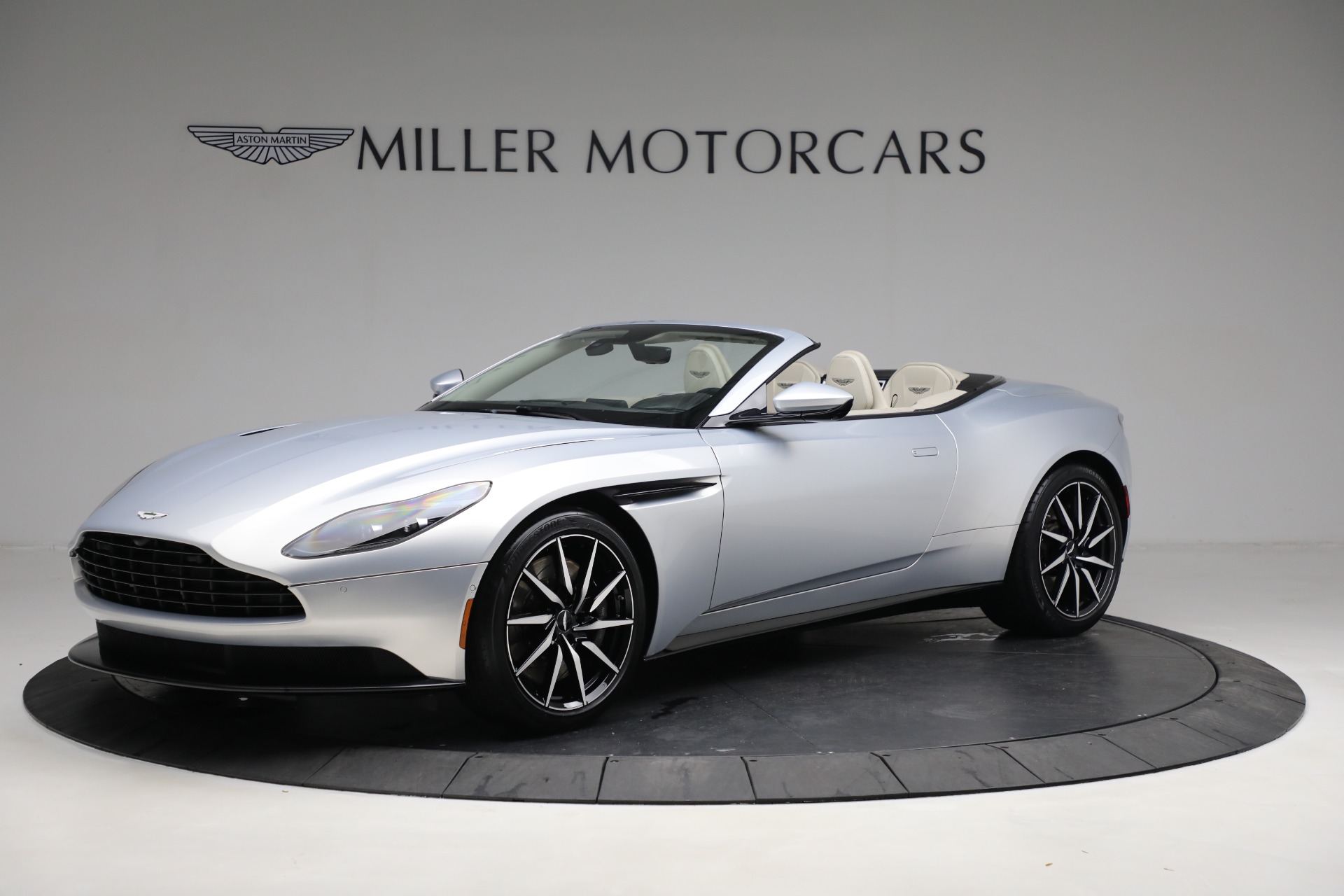 Used 2019 Aston Martin DB11 Volante for sale $145,900 at Rolls-Royce Motor Cars Greenwich in Greenwich CT 06830 1