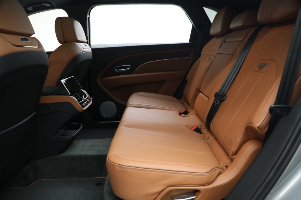 New 2023 Bentley Bentayga EWB Azure V8 for sale $274,655 at Rolls-Royce Motor Cars Greenwich in Greenwich CT 06830 24