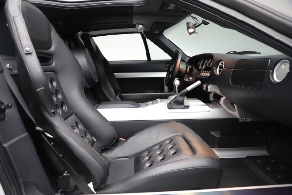 Used 2006 Ford GT for sale $449,900 at Rolls-Royce Motor Cars Greenwich in Greenwich CT 06830 17