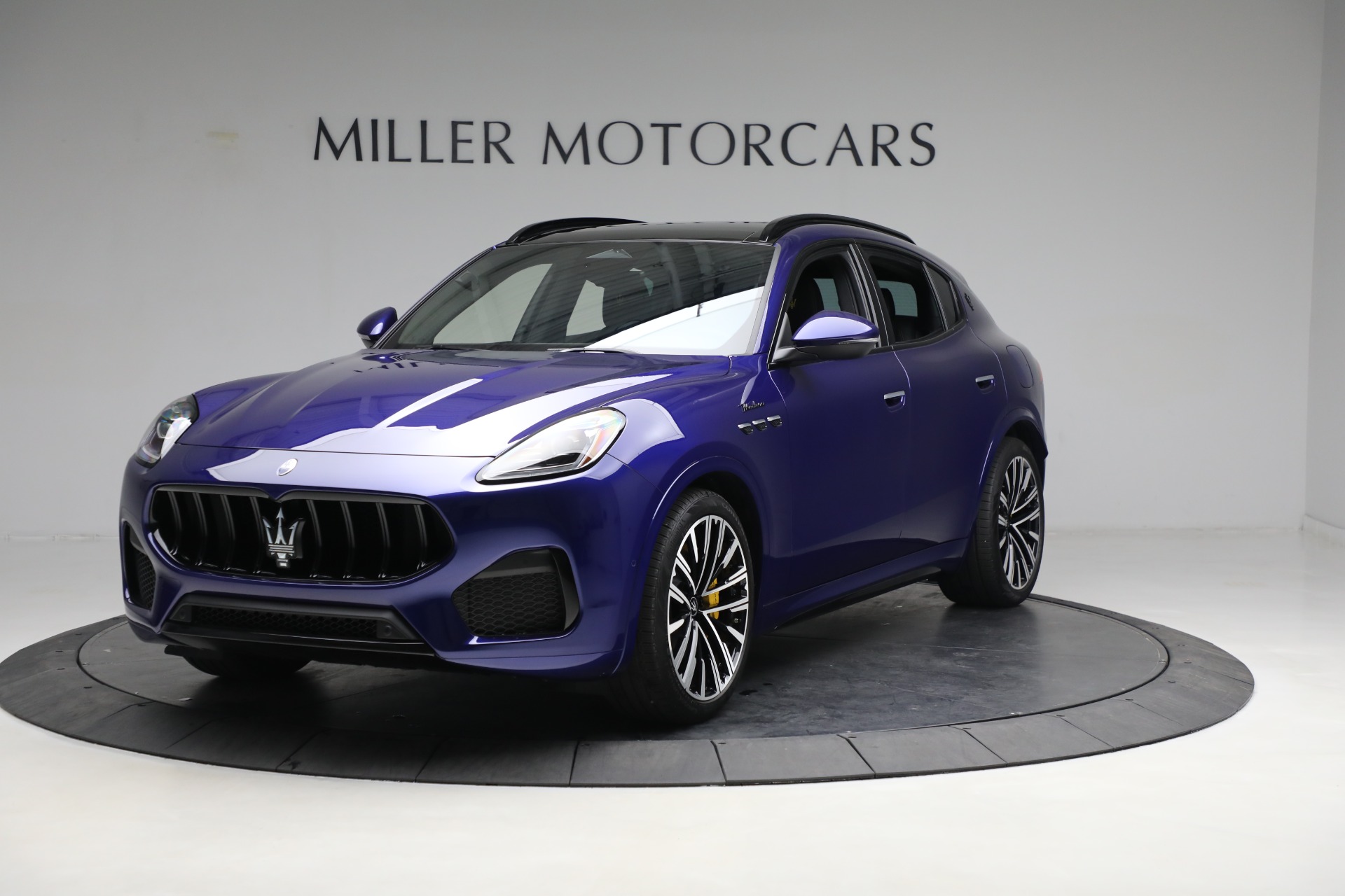 New 2023 Maserati Grecale Modena for sale $79,995 at Rolls-Royce Motor Cars Greenwich in Greenwich CT 06830 1