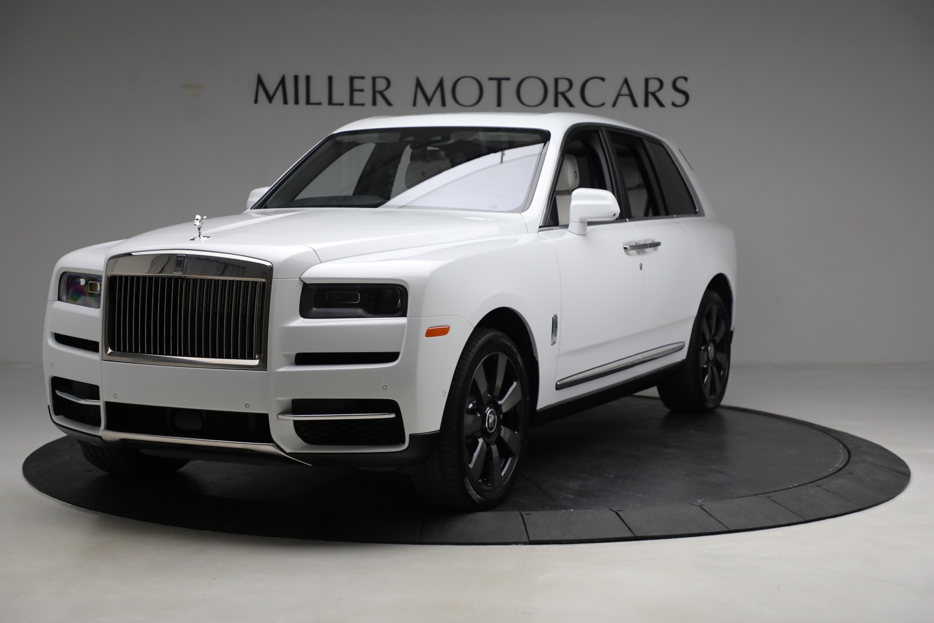 New 2023 Rolls-Royce Cullinan for sale Sold at Rolls-Royce Motor Cars Greenwich in Greenwich CT 06830 1