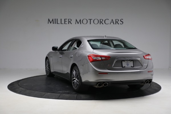 Used 2015 Maserati Ghibli S Q4 for sale Sold at Rolls-Royce Motor Cars Greenwich in Greenwich CT 06830 5