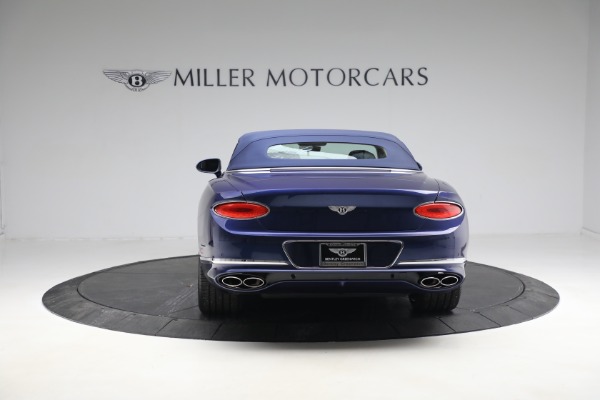 New 2023 Bentley Continental GTC Azure V8 for sale $334,475 at Rolls-Royce Motor Cars Greenwich in Greenwich CT 06830 19