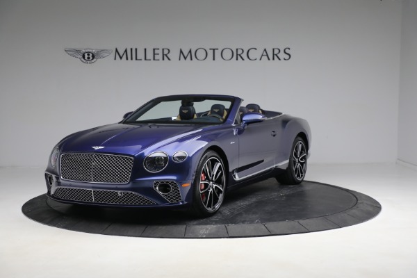 New 2023 Bentley Continental GTC Azure V8 for sale $334,475 at Rolls-Royce Motor Cars Greenwich in Greenwich CT 06830 2