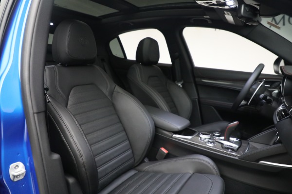 New 2023 Alfa Romeo Stelvio Estrema for sale $63,625 at Rolls-Royce Motor Cars Greenwich in Greenwich CT 06830 19