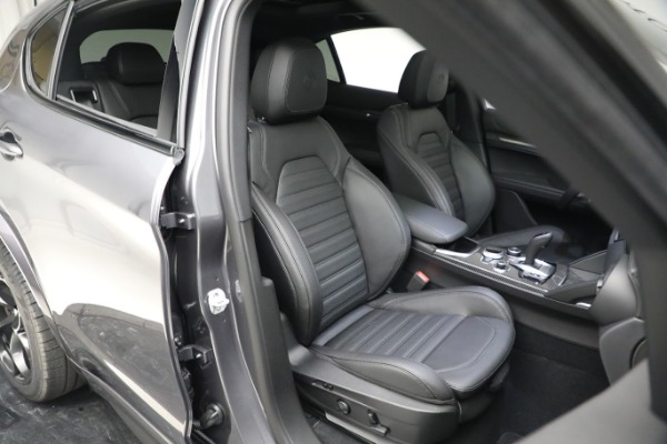 New 2023 Alfa Romeo Stelvio Quadrifoglio for sale $79,900 at Rolls-Royce Motor Cars Greenwich in Greenwich CT 06830 14