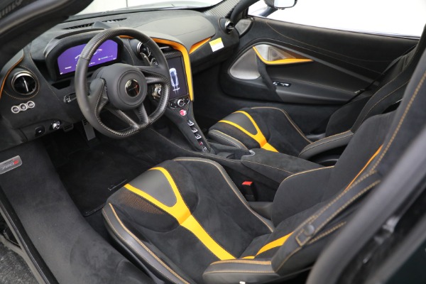 Used 2018 McLaren 720S Performance for sale Sold at Rolls-Royce Motor Cars Greenwich in Greenwich CT 06830 17