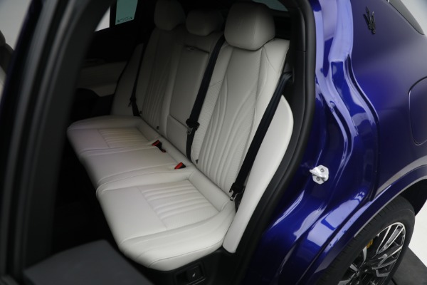 New 2023 Maserati Grecale Modena for sale $86,697 at Rolls-Royce Motor Cars Greenwich in Greenwich CT 06830 18