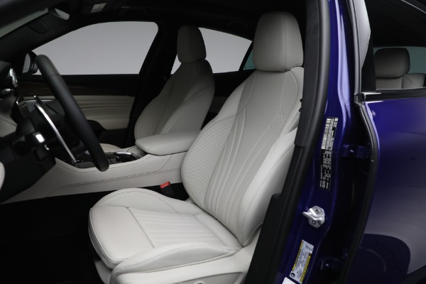 New 2023 Maserati Grecale Modena for sale $86,697 at Rolls-Royce Motor Cars Greenwich in Greenwich CT 06830 15