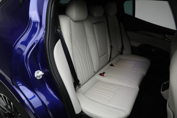New 2023 Maserati Grecale Modena for sale $86,697 at Rolls-Royce Motor Cars Greenwich in Greenwich CT 06830 21