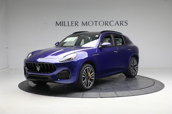 New 2023 Maserati Grecale Modena for sale $86,697 at Rolls-Royce Motor Cars Greenwich in Greenwich CT 06830 1