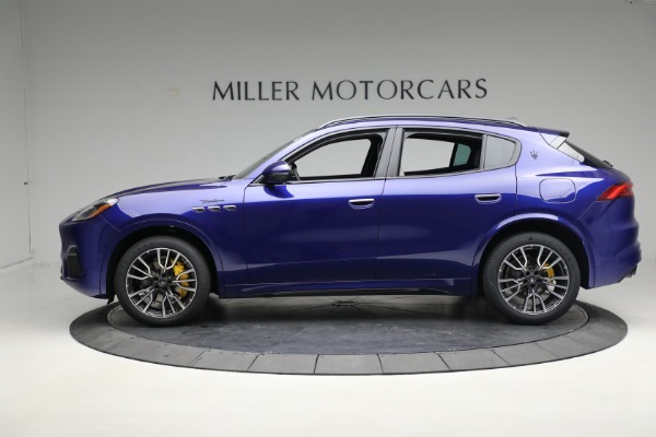 New 2023 Maserati Grecale Modena for sale $71,384 at Rolls-Royce Motor Cars Greenwich in Greenwich CT 06830 3
