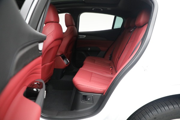 New 2023 Maserati Grecale Modena for sale $85,497 at Rolls-Royce Motor Cars Greenwich in Greenwich CT 06830 18