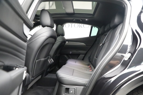 New 2023 Maserati Grecale GT for sale $73,797 at Rolls-Royce Motor Cars Greenwich in Greenwich CT 06830 16