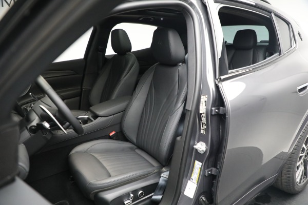 New 2023 Maserati Grecale Modena for sale $76,195 at Rolls-Royce Motor Cars Greenwich in Greenwich CT 06830 15