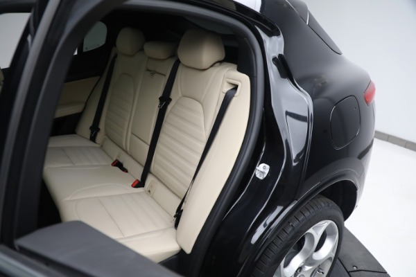 New 2023 Alfa Romeo Stelvio Ti Lusso for sale $59,275 at Rolls-Royce Motor Cars Greenwich in Greenwich CT 06830 19