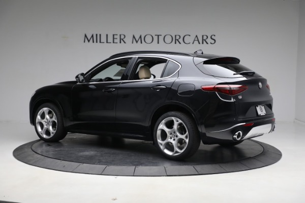 New 2023 Alfa Romeo Stelvio Ti Lusso for sale Sold at Rolls-Royce Motor Cars Greenwich in Greenwich CT 06830 4