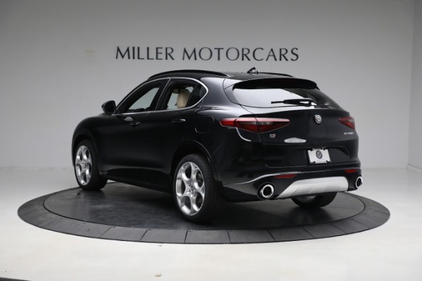 New 2023 Alfa Romeo Stelvio Ti Lusso for sale Sold at Rolls-Royce Motor Cars Greenwich in Greenwich CT 06830 5