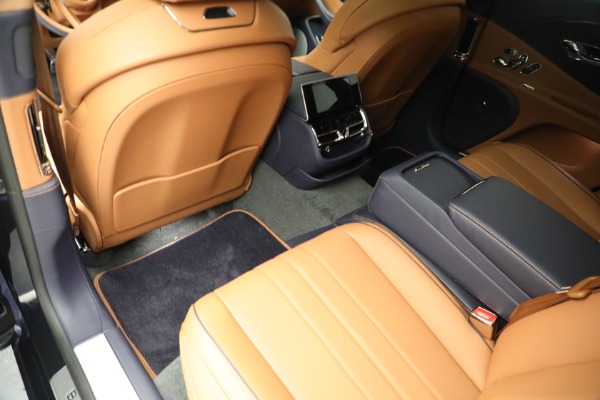 New 2023 Bentley Flying Spur V8 for sale $239,555 at Rolls-Royce Motor Cars Greenwich in Greenwich CT 06830 23