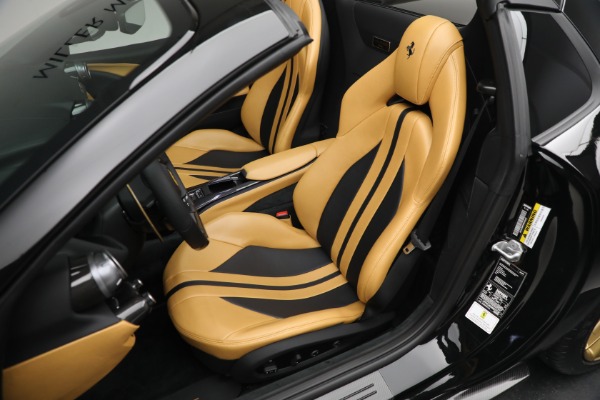 Used 2022 Ferrari 812 GTS for sale $769,900 at Rolls-Royce Motor Cars Greenwich in Greenwich CT 06830 21