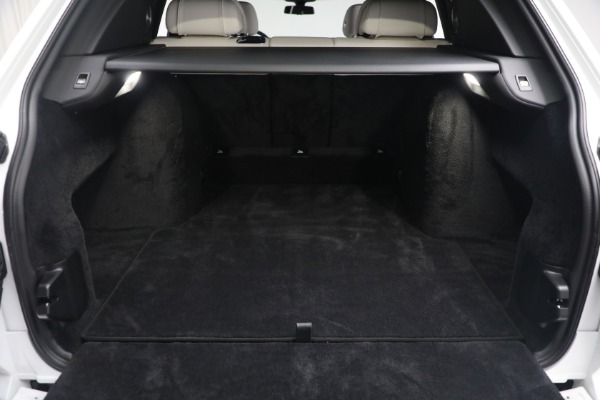 Used 2022 Rolls-Royce Black Badge Cullinan for sale $399,900 at Rolls-Royce Motor Cars Greenwich in Greenwich CT 06830 23
