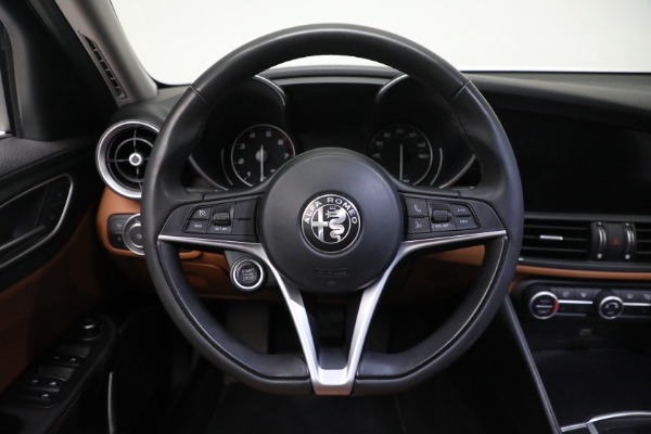Used 2019 Alfa Romeo Giulia for sale $27,900 at Rolls-Royce Motor Cars Greenwich in Greenwich CT 06830 28