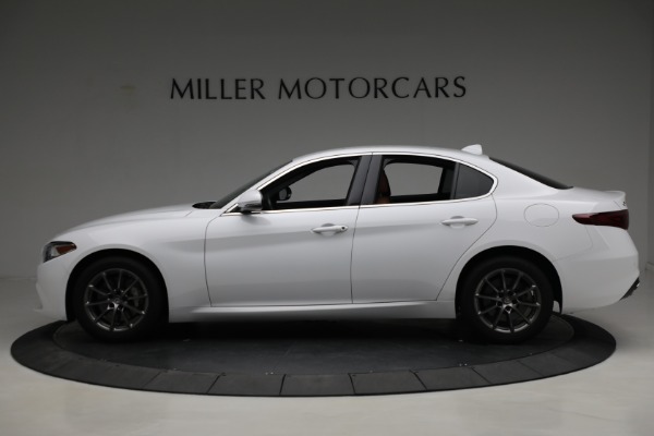 Used 2019 Alfa Romeo Giulia for sale $27,900 at Rolls-Royce Motor Cars Greenwich in Greenwich CT 06830 3