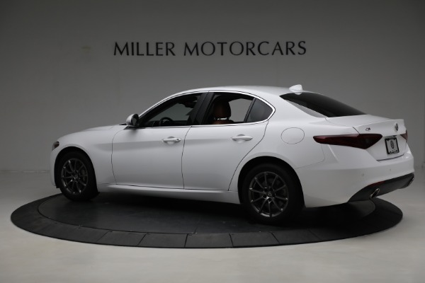 Used 2019 Alfa Romeo Giulia for sale $27,900 at Rolls-Royce Motor Cars Greenwich in Greenwich CT 06830 4
