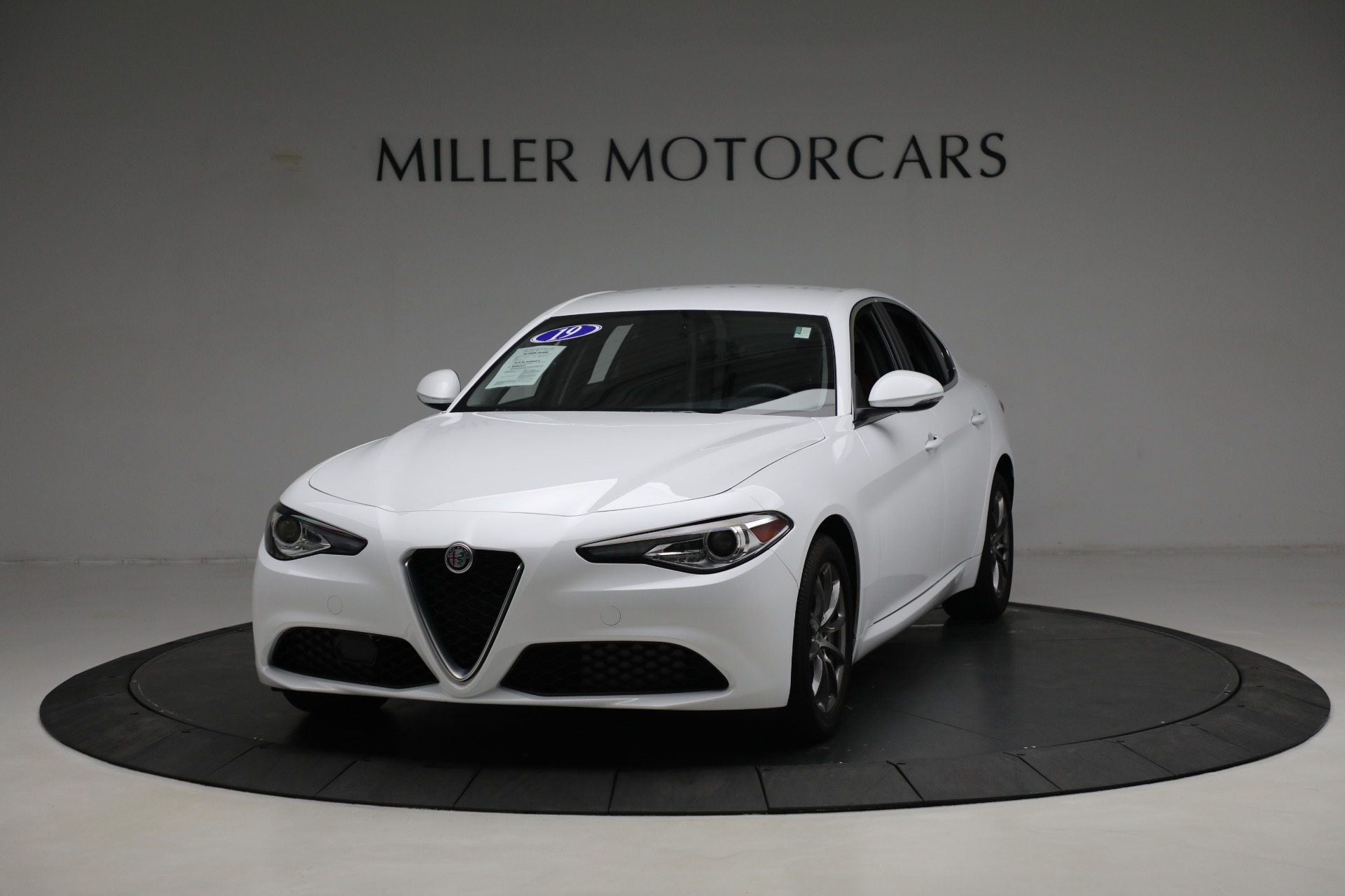 Used 2019 Alfa Romeo Giulia for sale $27,900 at Rolls-Royce Motor Cars Greenwich in Greenwich CT 06830 1