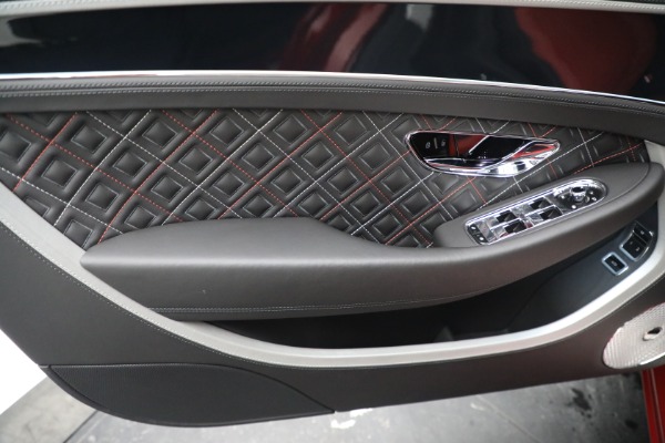 Used 2022 Bentley Continental Mulliner for sale $269,800 at Rolls-Royce Motor Cars Greenwich in Greenwich CT 06830 19