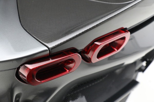 Used 2022 Ferrari SF90 Stradale for sale $739,900 at Rolls-Royce Motor Cars Greenwich in Greenwich CT 06830 27
