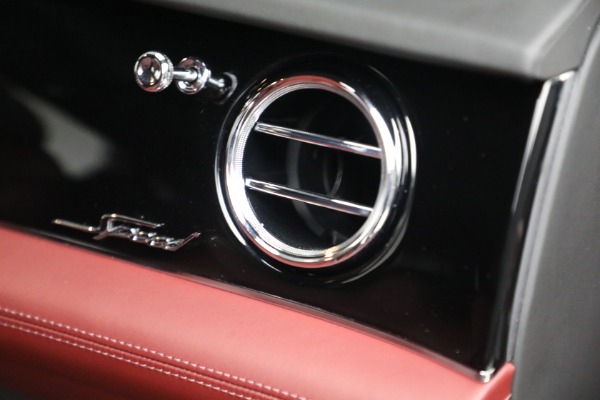 Used 2022 Bentley Bentayga Speed for sale $279,900 at Rolls-Royce Motor Cars Greenwich in Greenwich CT 06830 28