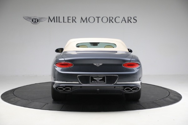 New 2023 Bentley Continental GTC V8 for sale $290,528 at Rolls-Royce Motor Cars Greenwich in Greenwich CT 06830 17