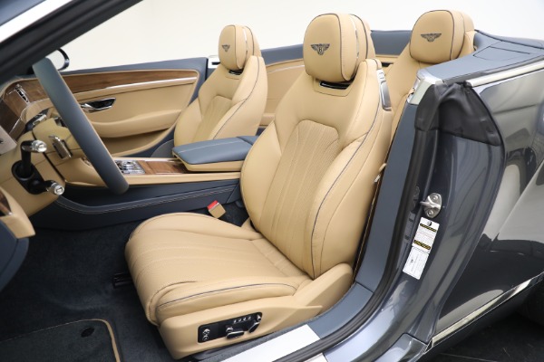 New 2023 Bentley Continental GTC V8 for sale $290,528 at Rolls-Royce Motor Cars Greenwich in Greenwich CT 06830 27