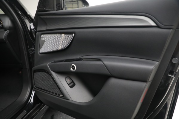 New 2023 Maserati Grecale GT for sale $70,347 at Rolls-Royce Motor Cars Greenwich in Greenwich CT 06830 22