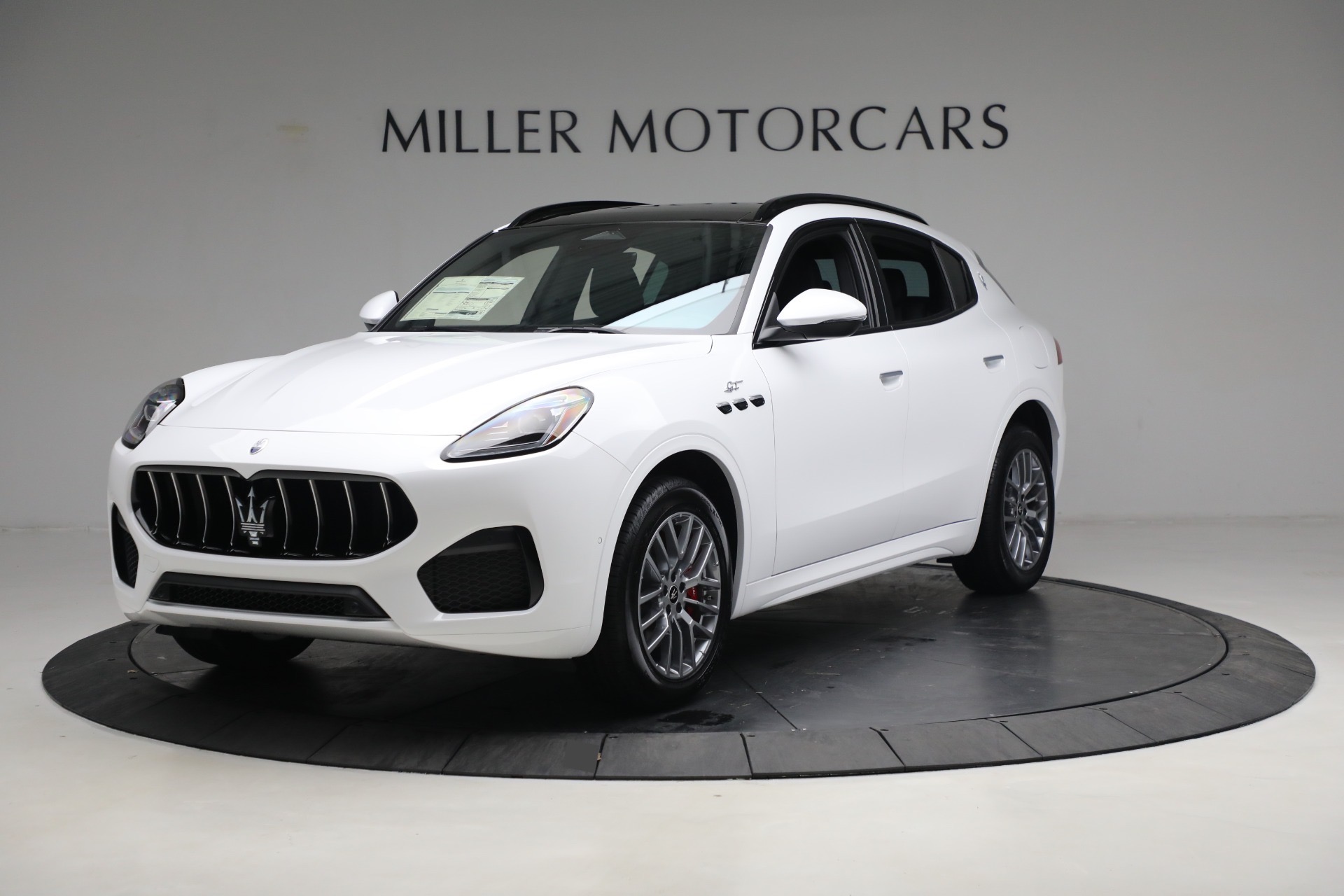 New 2023 Maserati Grecale GT for sale $71,497 at Rolls-Royce Motor Cars Greenwich in Greenwich CT 06830 1